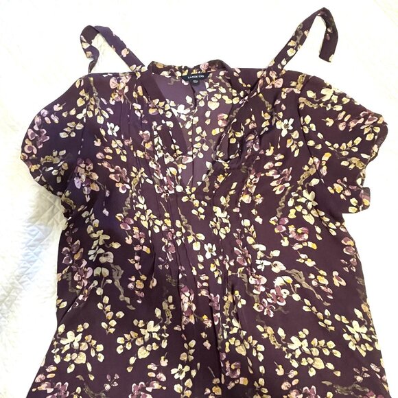 Lands' End Size18 Maroon with a Floral Pattern & Short Sleeves - Picture 1 of 4